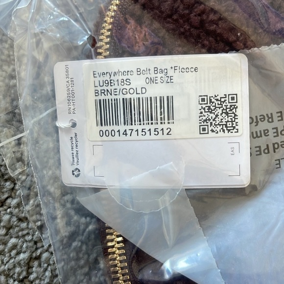 Lululemon Fleece Everywhere Belt Bag 1L NWT - Picture 3 of 9